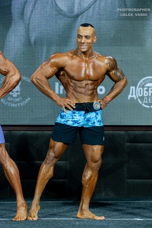 MEN'S PHYSIQUE 179